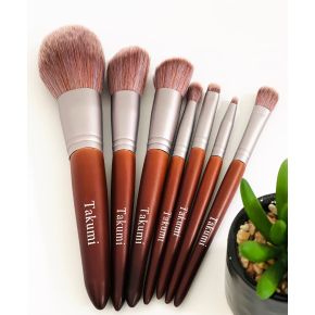 Set 7 Pensule Pentru Makeup Takumi